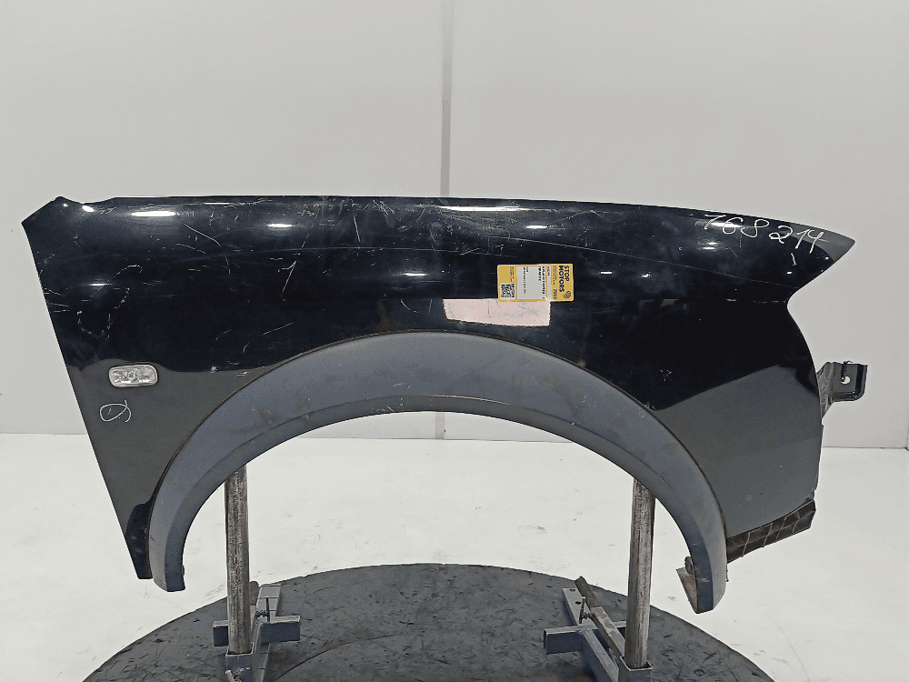 Крыло переднее правое к Audi A6 Allroad C5 (00-06)