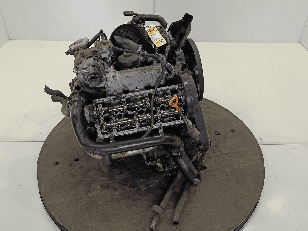 Двигатель к Audi A4 B6 (01-05)