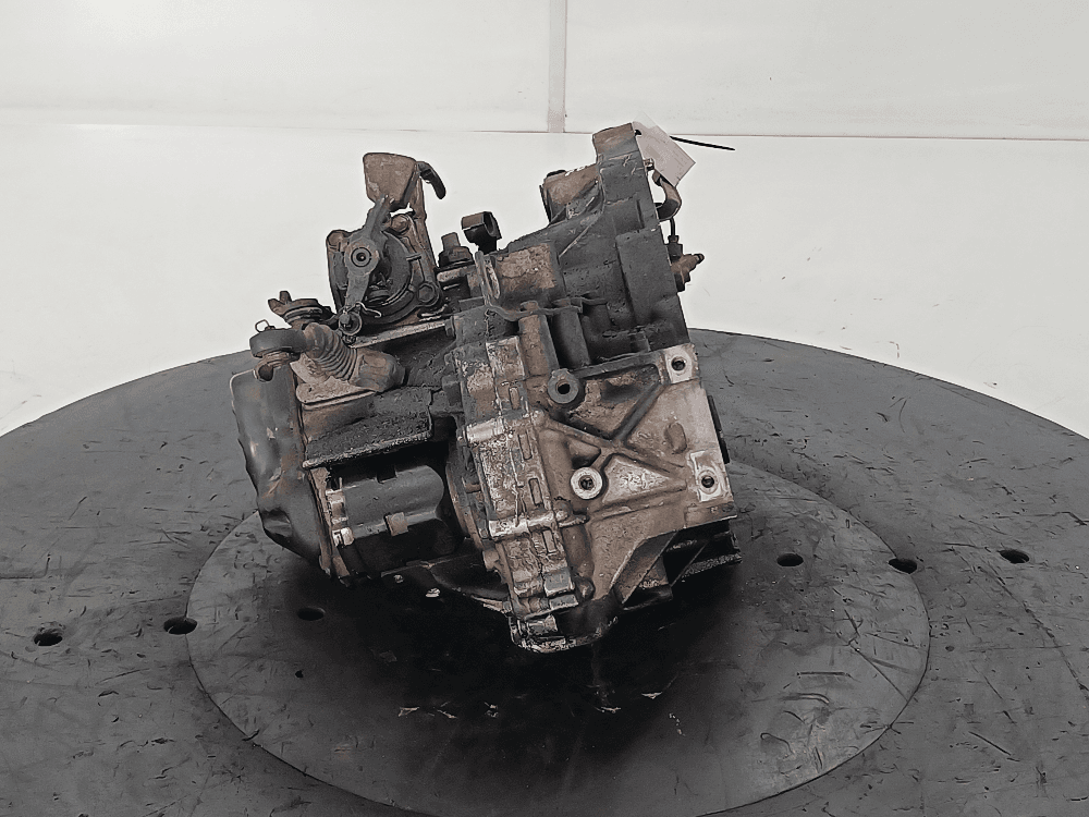 КПП механическая (МКПП) к Toyota Avensis 2 (03-06)