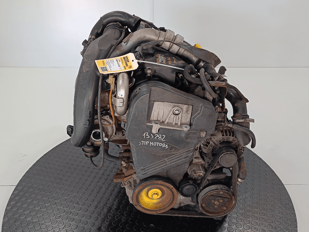 Двигатель к Nissan  Juke 1 (10-14)