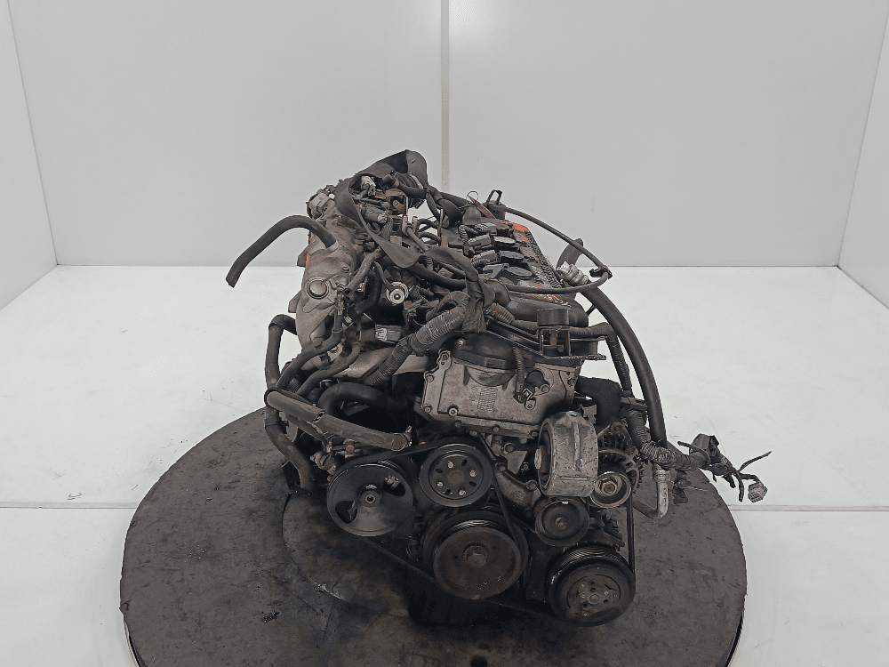 Двигатель к Nissan  Primera P12 (02-08)
