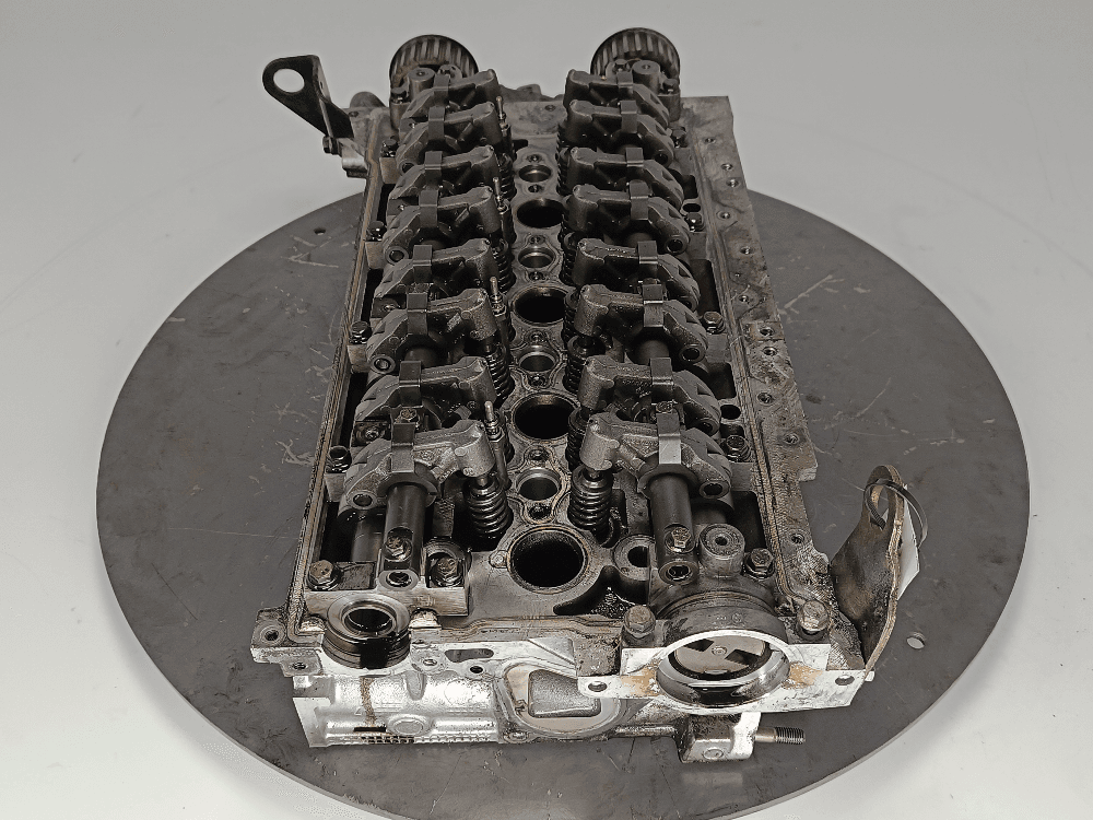 Головка блока цилиндров к Renault Espace 4 (02-06)
