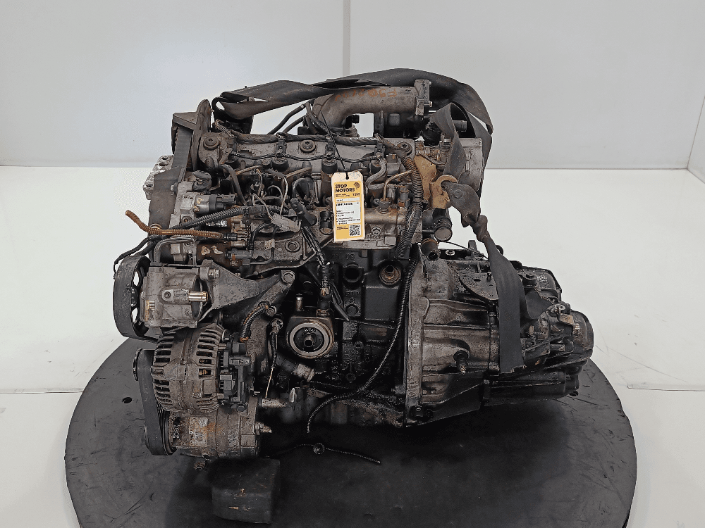 Двигатель к Nissan  Primera P12 (02-08)