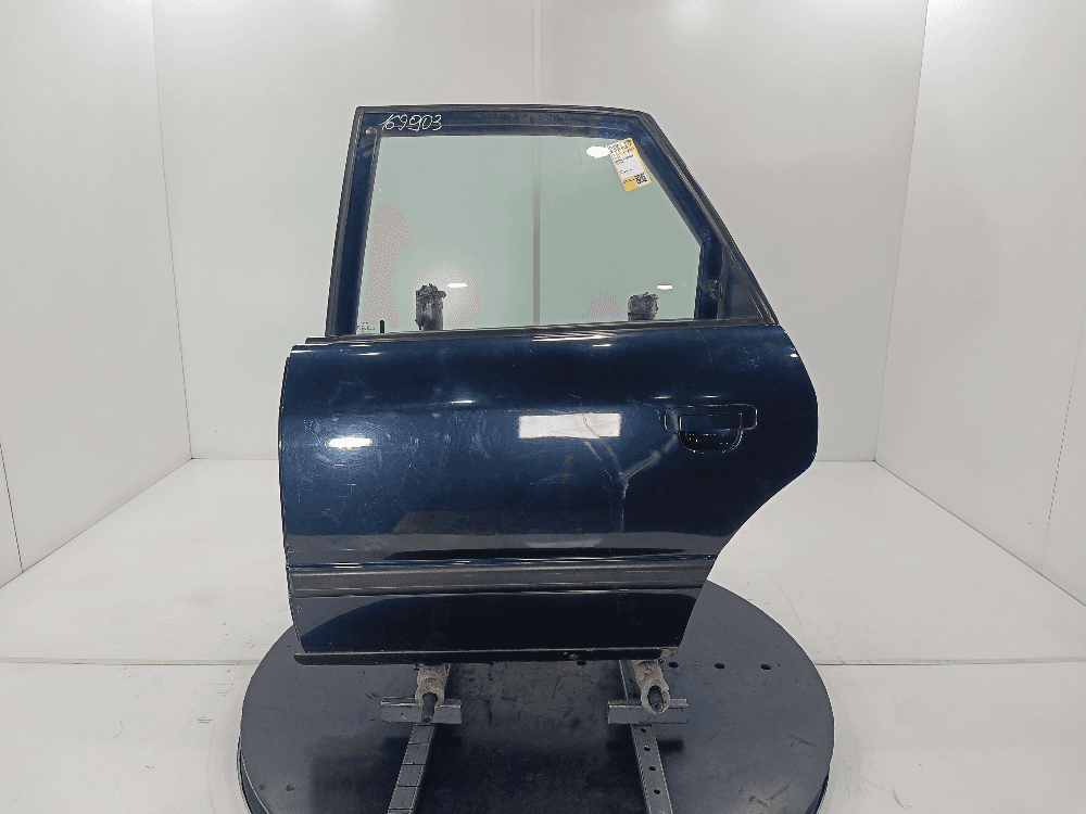 Дверь задняя левая к Audi 100 C4 (90-94)