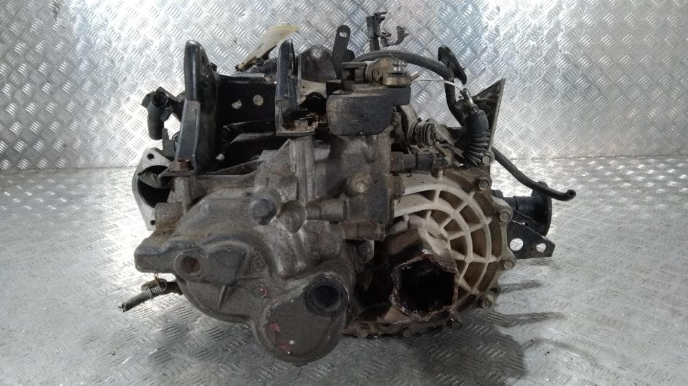 КПП механическая (МКПП) к Nissan  X-Trail T30 Рестайлинг (04-07)