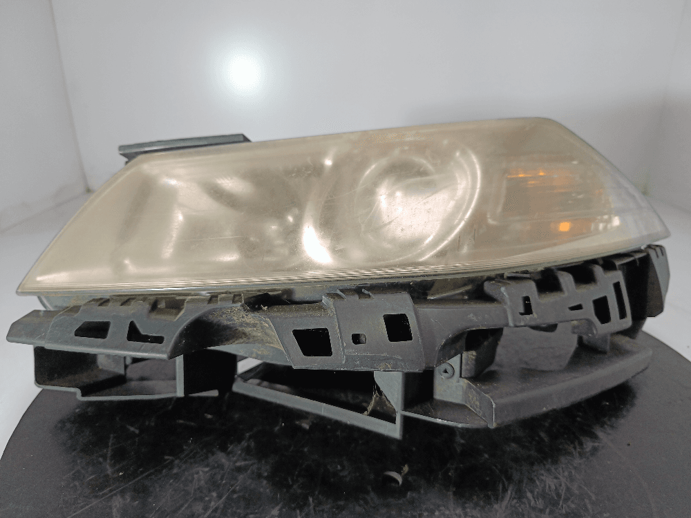 Фара левая к Renault Megane 2 (02-06)