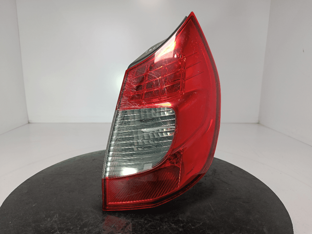 Фонарь задний правый к Renault Scenic 2 (03-06)