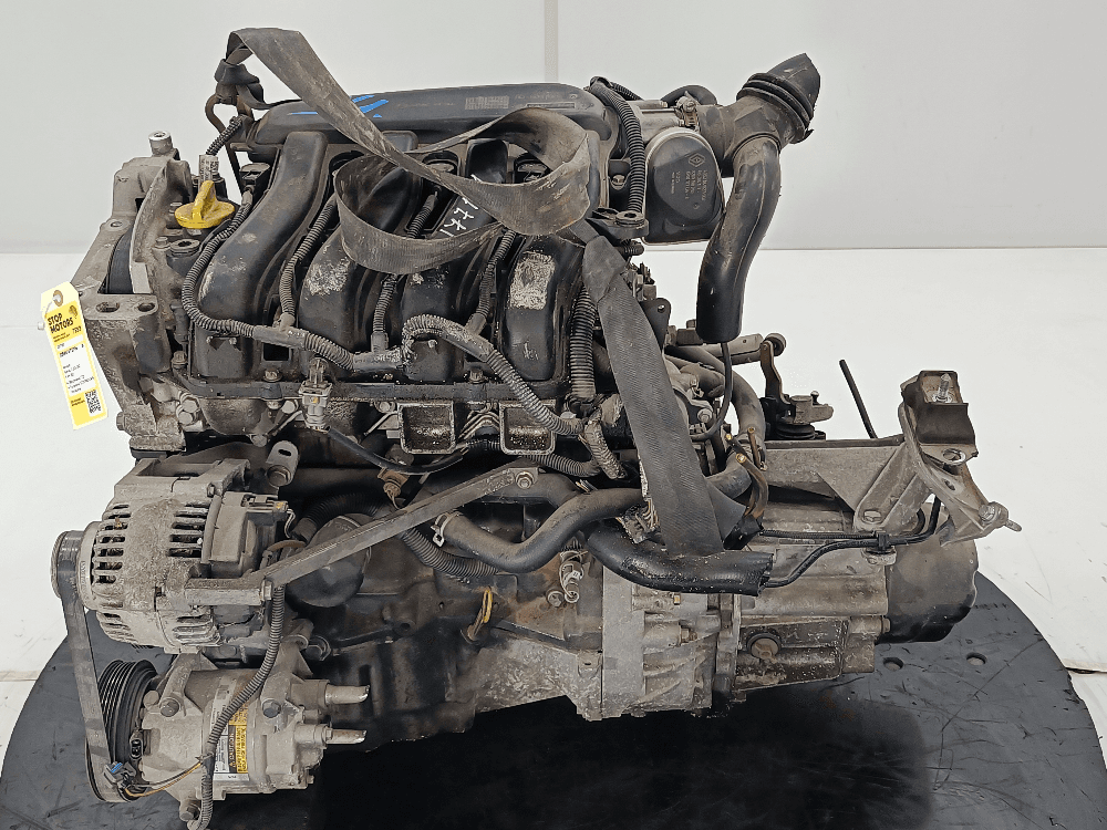 Двигатель к Renault Scenic 2 (03-06)