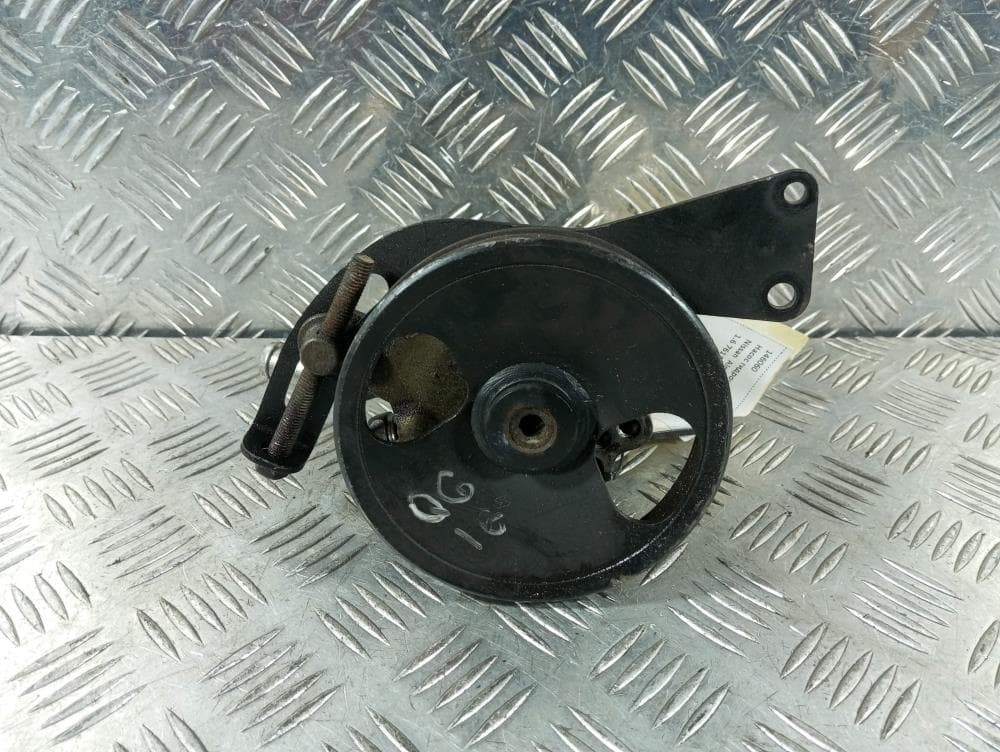 Насос гидроусилителя руля к Nissan  Almera N16 (00-03)