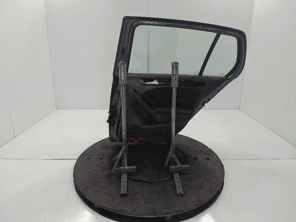 Дверь задняя правая к Volkswagen Golf 6 (08-15)