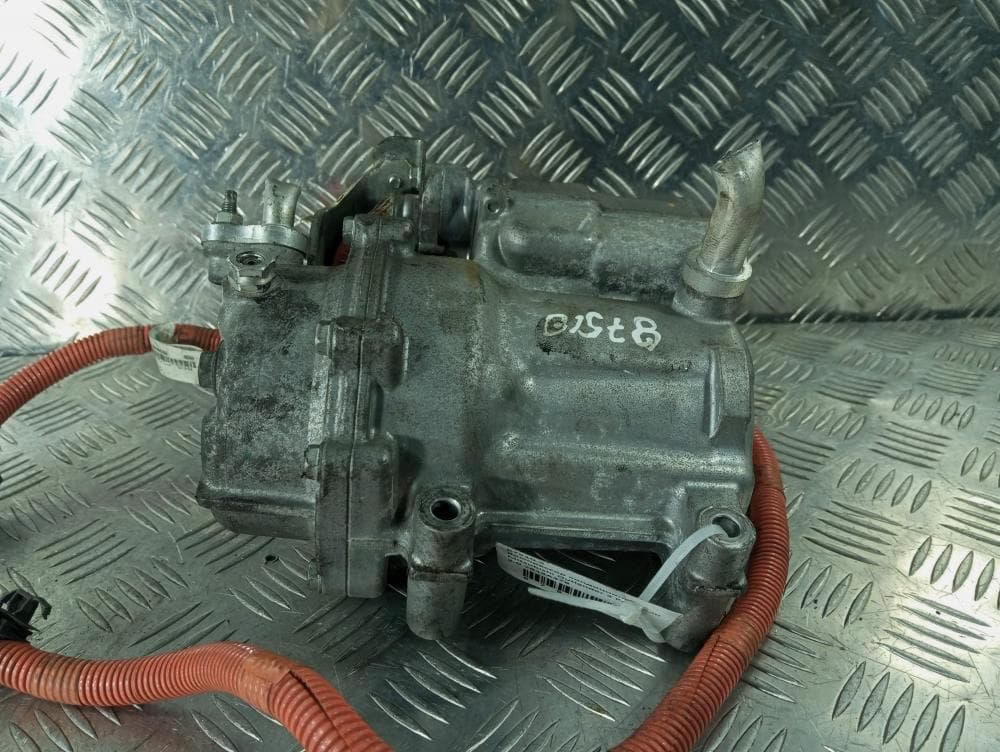 Компрессор кондиционера к Mitsubishi Outlander 3 Рестайлинг (14-16)