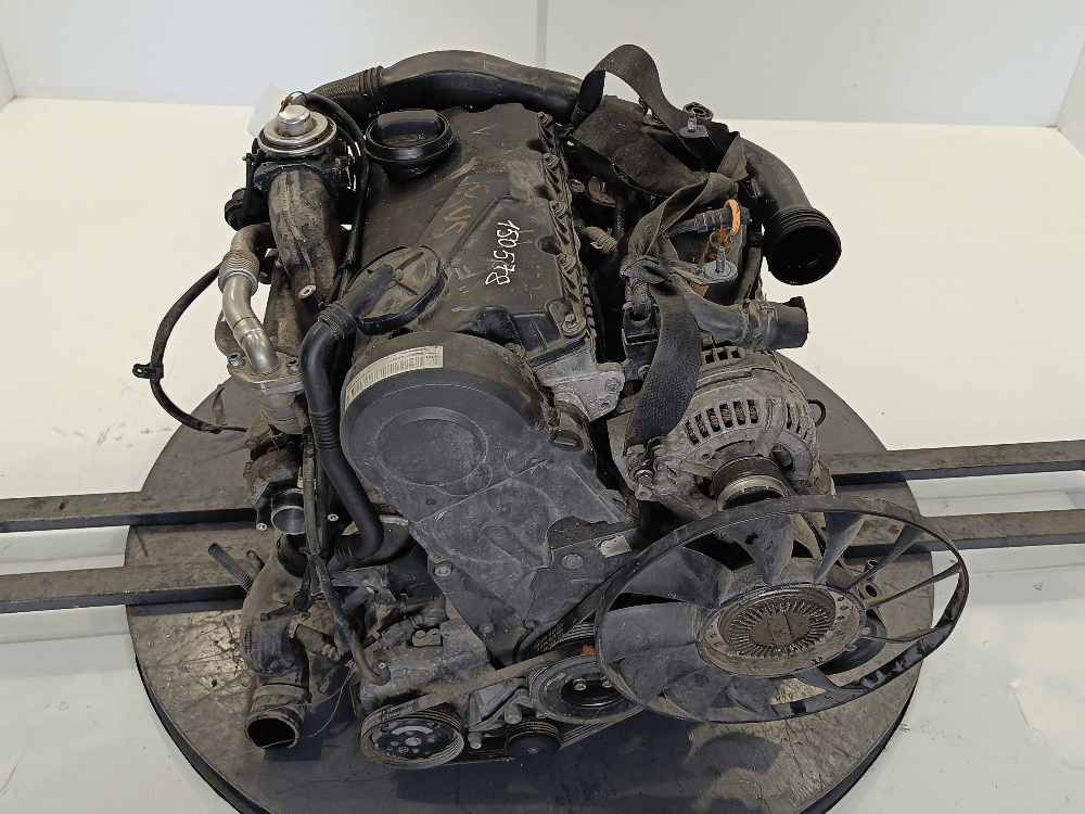 Двигатель к Audi A4 B6 (01-05)