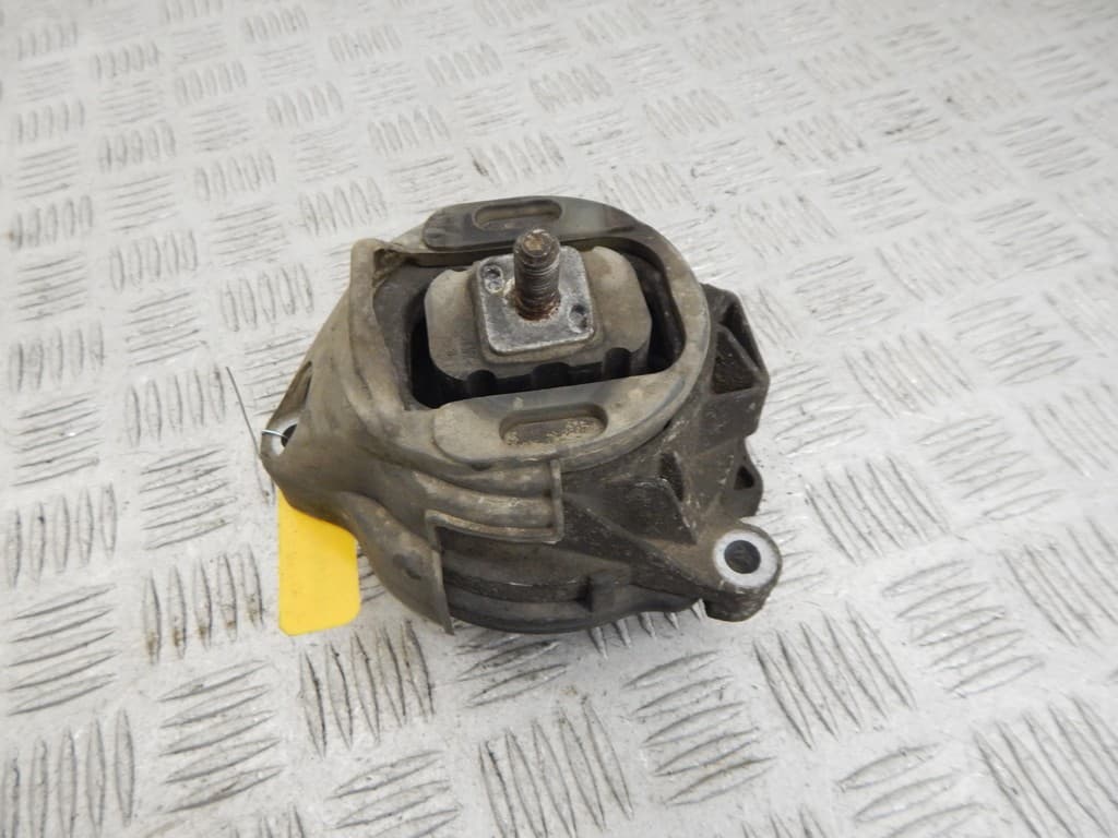 Подушка крепления двигателя к BMW X3 F25 (10-14)