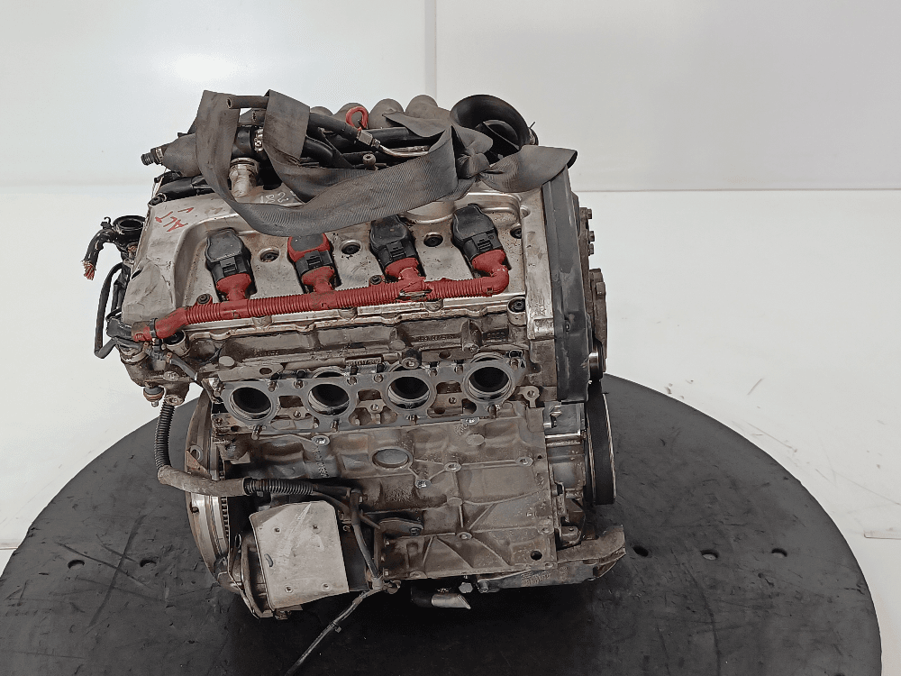 Двигатель к Audi A4 B6 (01-05)