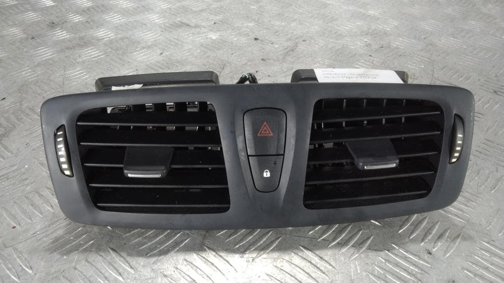 Дефлектор обдува салона к Renault Megane 3 2-й Рестайлинг (14-16)