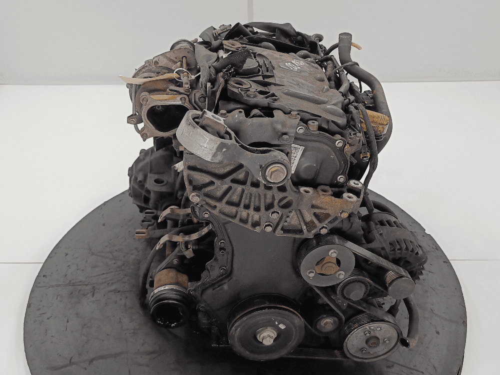 Двигатель к Opel Vivaro A (01-14)