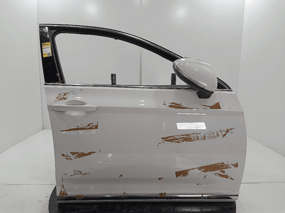 Дверь передняя правая к Volkswagen Passat B8 (14-19)