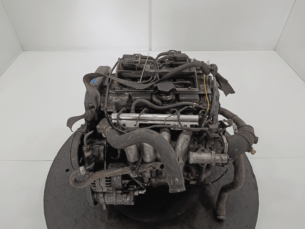 Двигатель к Volvo S40 1 (96-00)