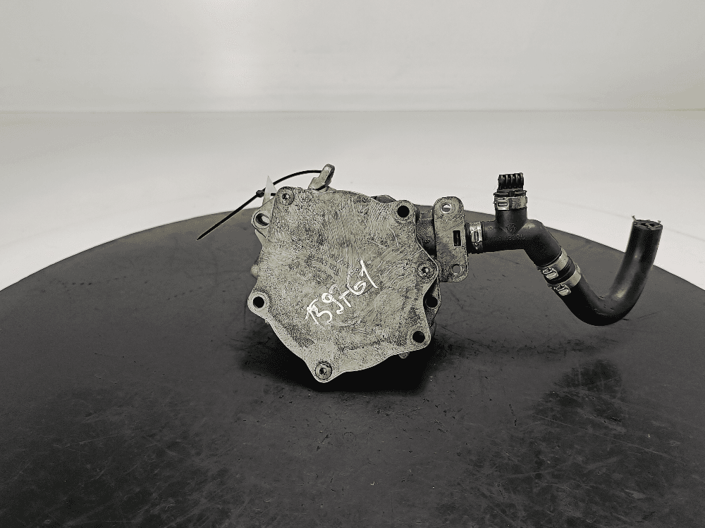 Насос вакуумный к Audi A4 B8/8K (07-11)