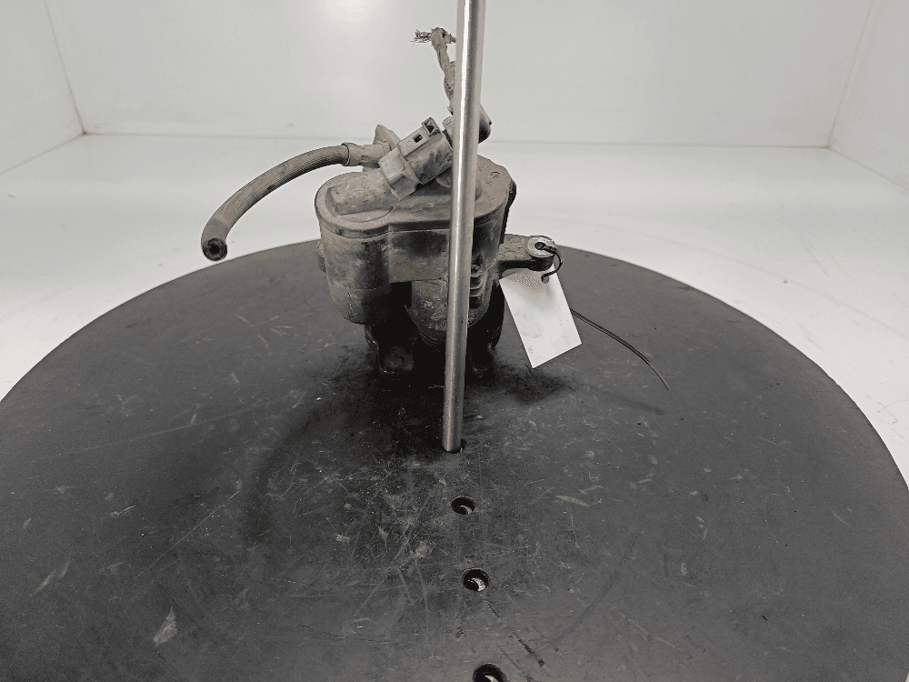 Суппорт задний правый к Volkswagen Passat B6 (05-10)