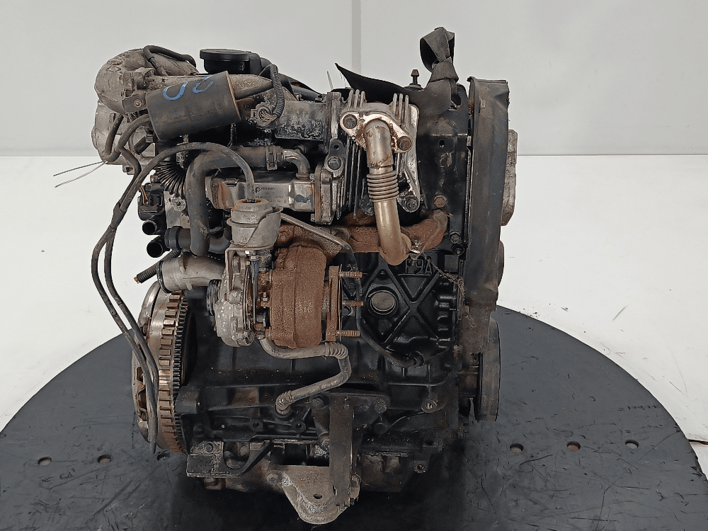 Двигатель к Renault Scenic 2 (03-06)