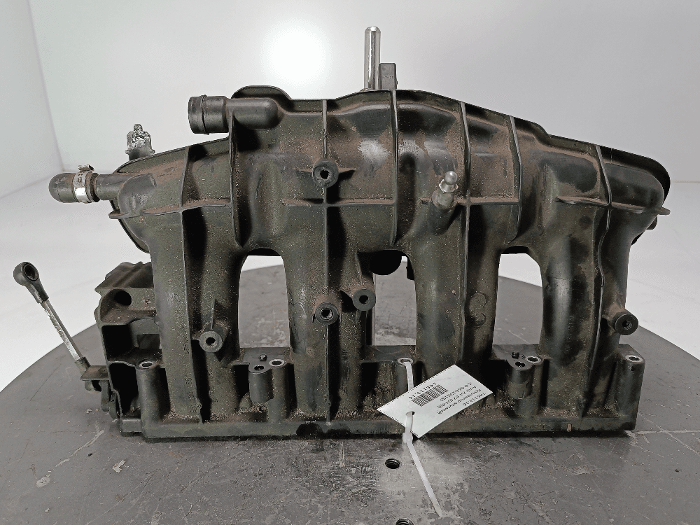 Коллектор впускной к Audi A4 B7 (04-09)