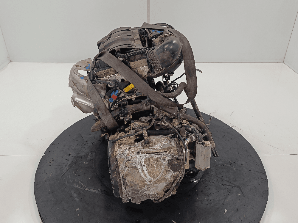 Двигатель к Citroen C4 1 (04-08)