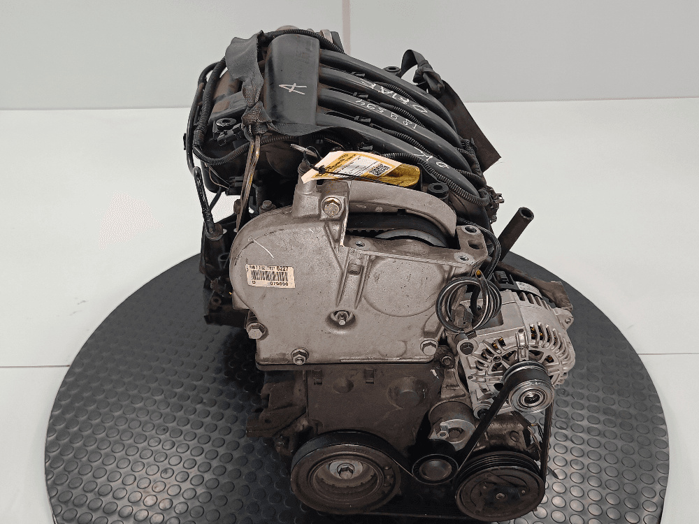 Двигатель к Renault Scenic 2 (03-06)