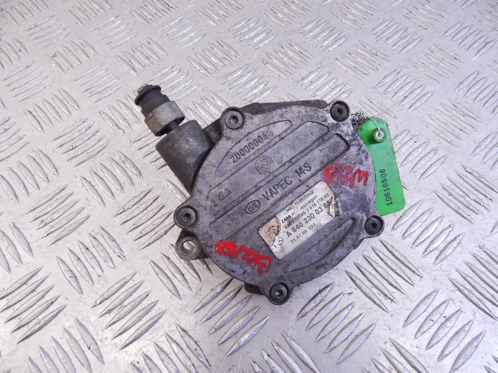 Насос вакуумный к Mercedes B W245 (05-08)