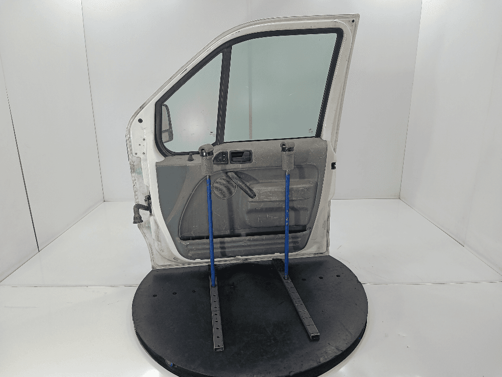 Дверь передняя правая к Ford Transit Connect 1 (02-09)