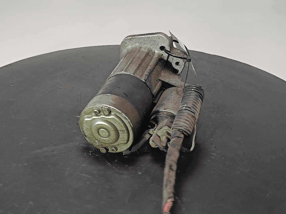 Стартер к Renault Scenic 2 (03-06)