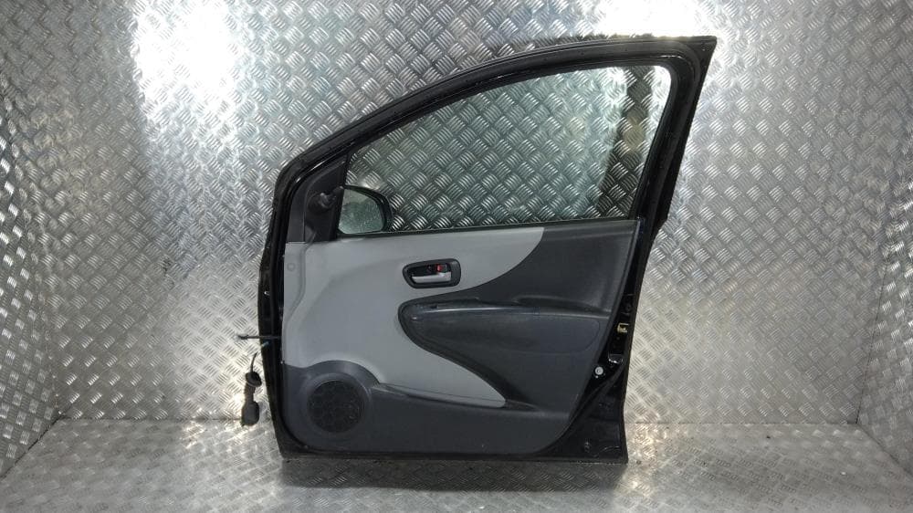 Дверь передняя правая к Suzuki Alto 7 (09-14)