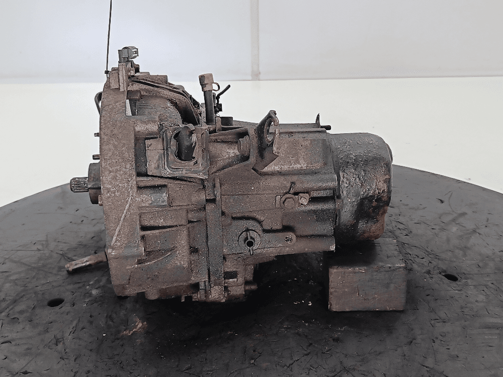 КПП механическая (МКПП) к Renault Clio 2 Рестайлинг (01-03)