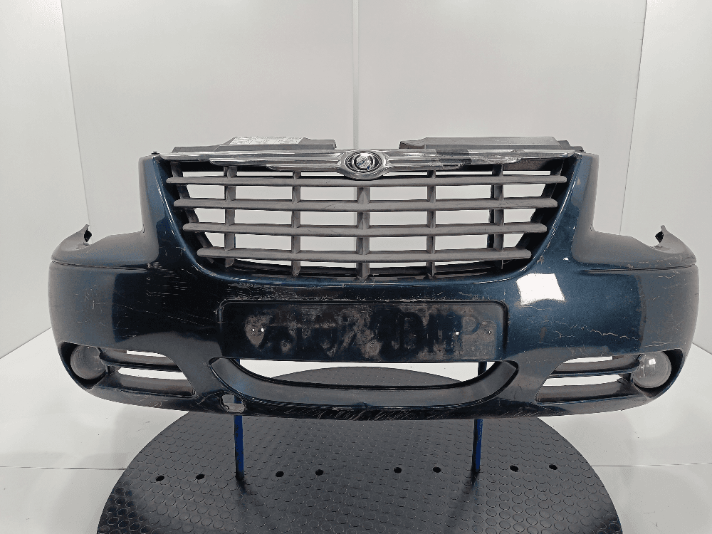Бампер передний к Chrysler Voyager 4 Рестайлинг (04-08)