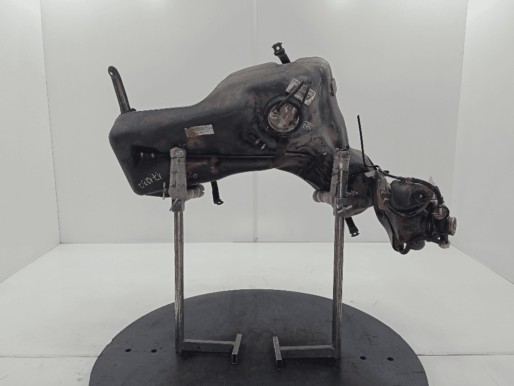 Бак топливный к Audi 80 B4 (91-96)