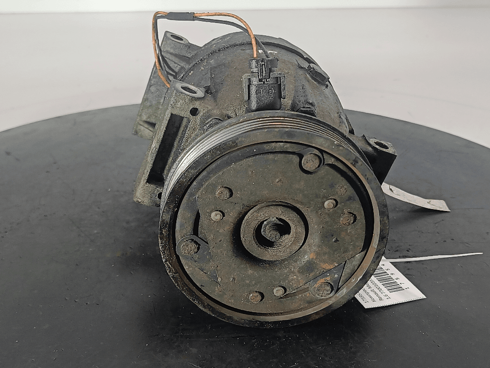 Компрессор кондиционера к Renault Megane 1 Рестайлинг (99-03)