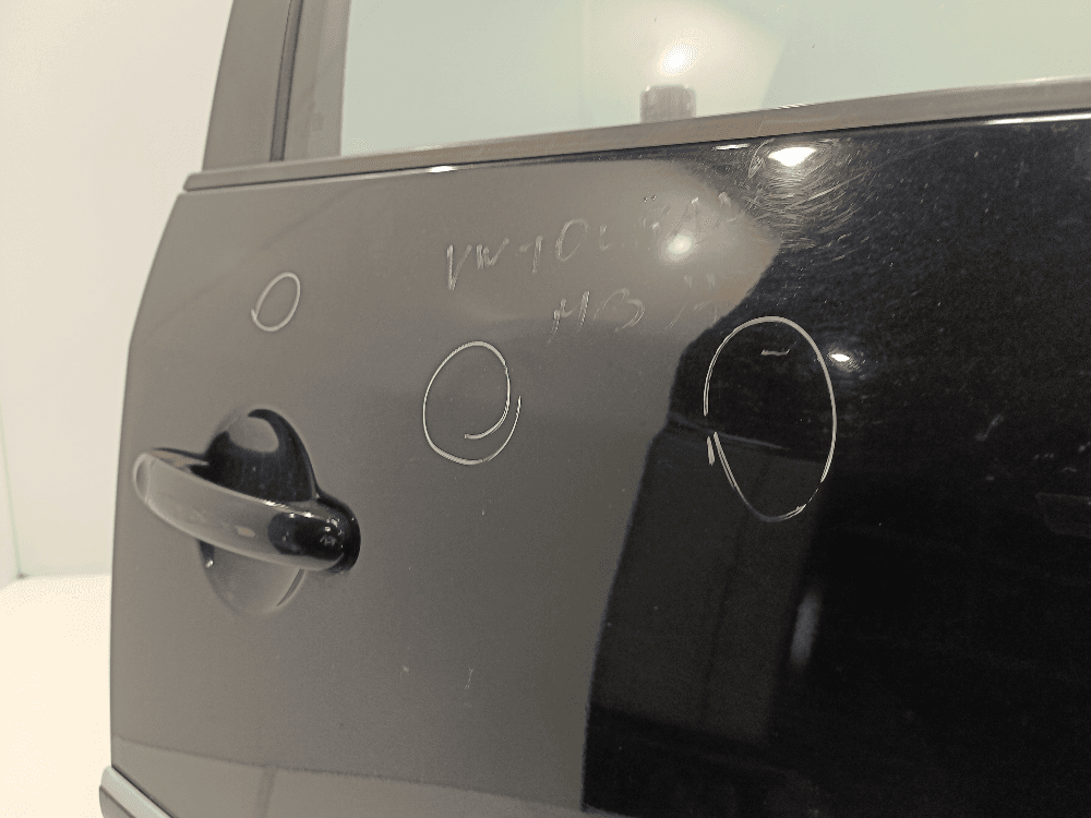 Дверь передняя правая к Volkswagen Touran 1 (03-07)