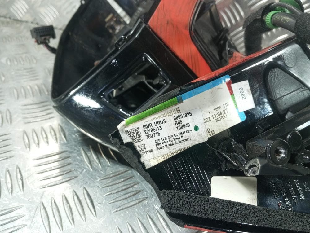 Зеркало наружное правое к Lamborghini Urus (18-24)