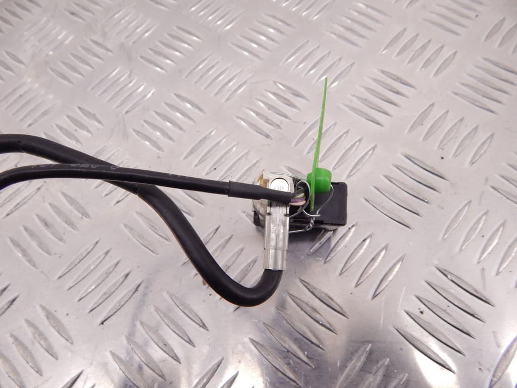 Разъем AUX / USB к BMW 5 F10/F11/F07 (09-13)