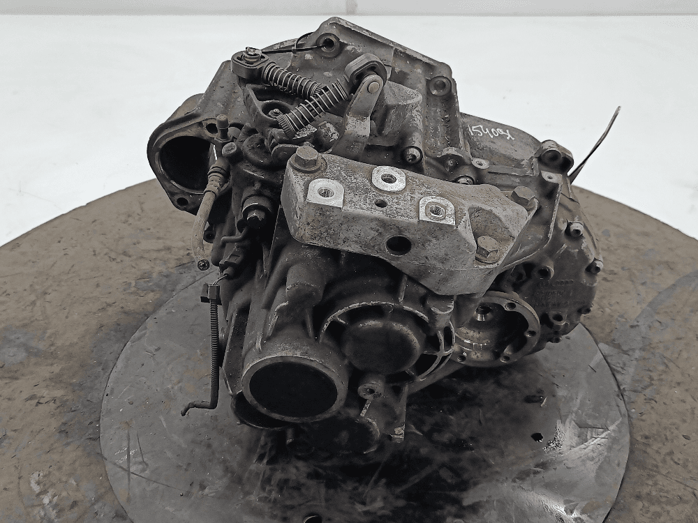 КПП механическая (МКПП) к Volkswagen Golf 5 (03-09)
