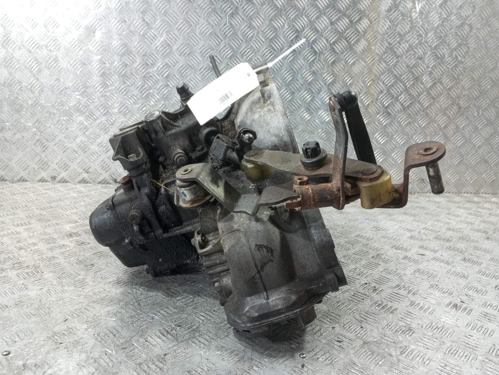 КПП механическая (МКПП) к Opel Corsa D (06-11)