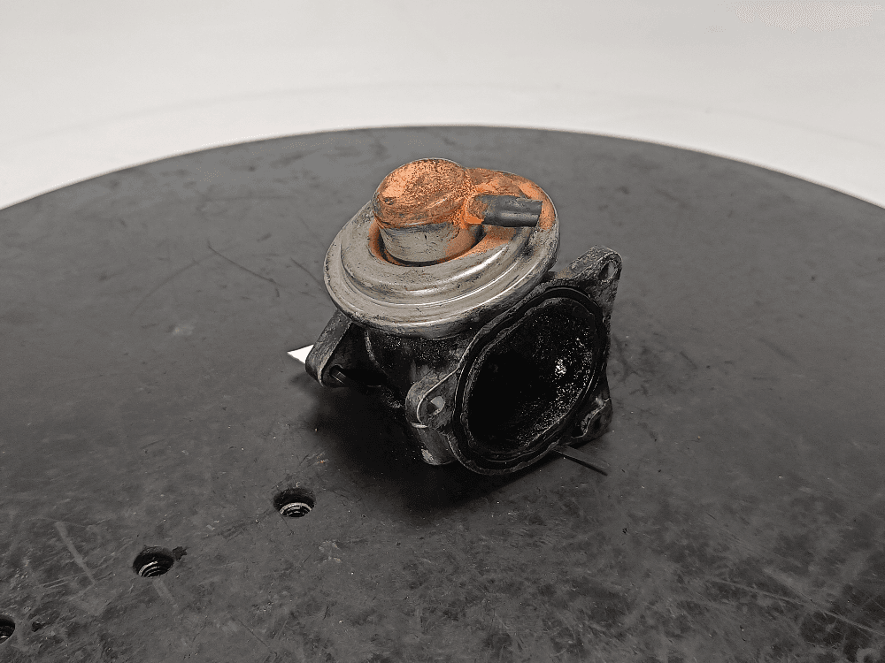 Клапан EGR к Volkswagen Golf 5 (03-09)