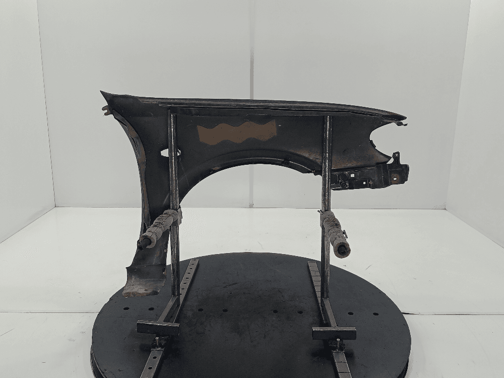 Крыло переднее левое к Nissan  Almera N16 (00-03)