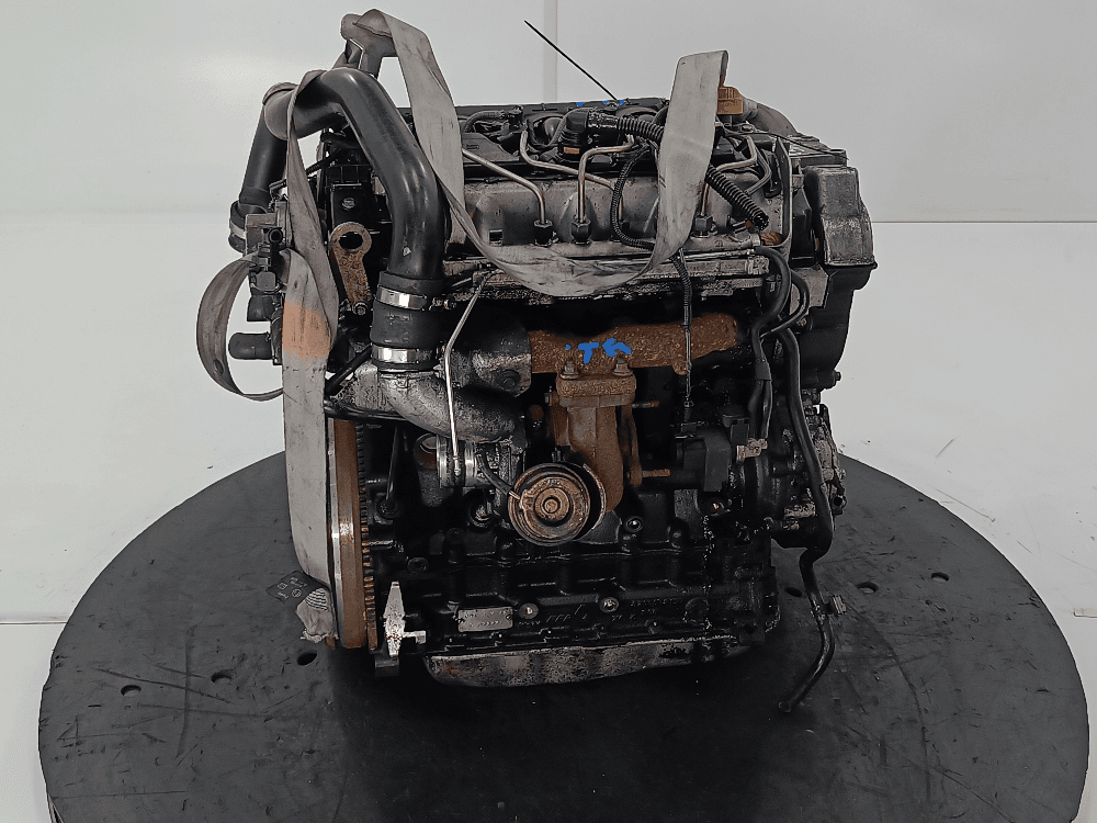 Двигатель к Renault Espace 4 (02-06)