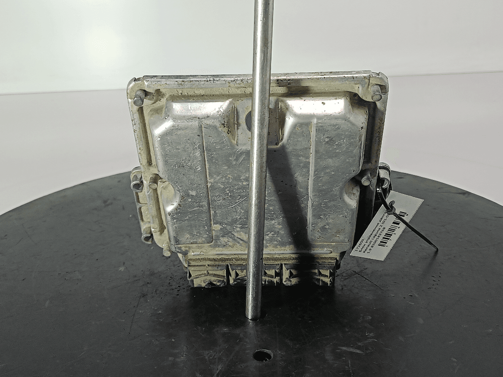 Блок управления двигателем к Renault Laguna 2 (01-05)