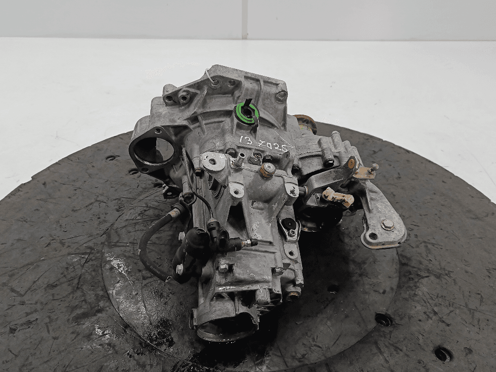 КПП механическая (МКПП) к Volkswagen Golf 4 (97-06)