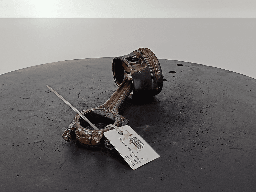 Поршень к Volkswagen Golf 4 (97-06)