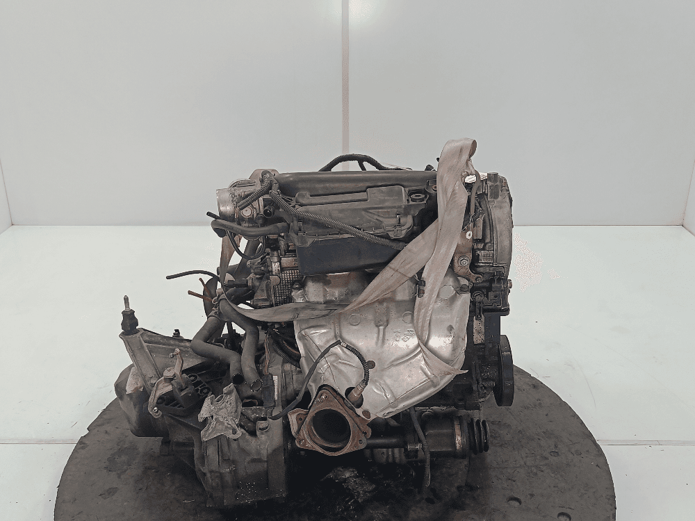 Двигатель к Renault Scenic 2 (03-06)