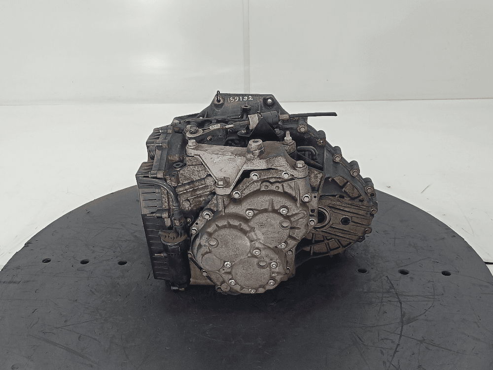 КПП автоматическая (АКПП) к Volvo V40 2 (12-16)