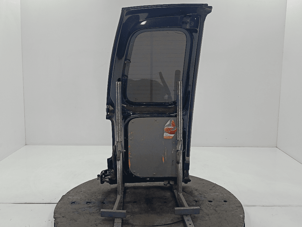 Дверь задняя распашная правая к Volkswagen Caddy 3 (04-10)